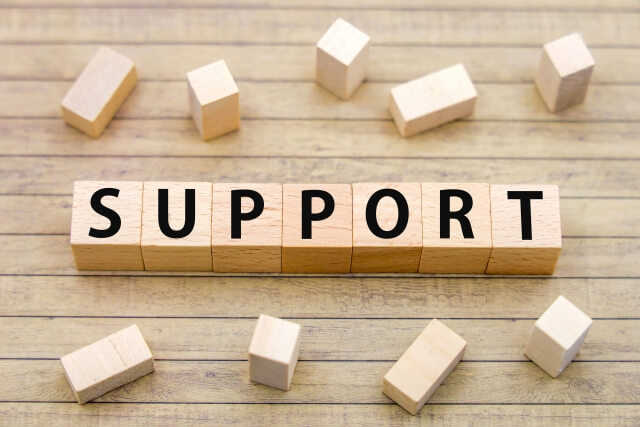 中学生がオンラインフリースクールを選ぶ際に確認したい学習環境と支援体制