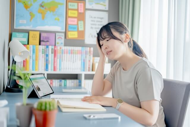 不登校の中学生がオンライン授業で学びを続けやすい理由